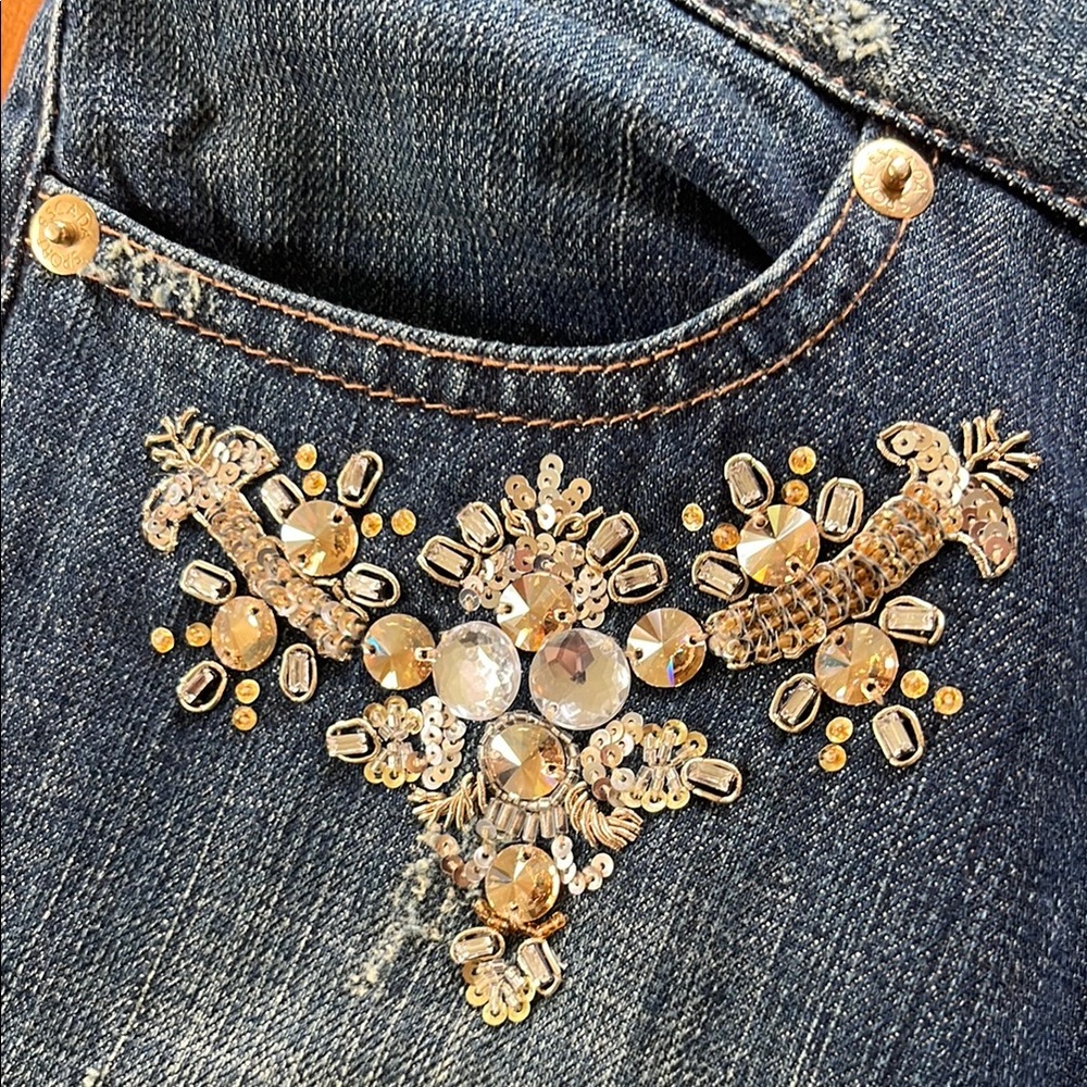 Escada Blue Flare Wide Leg Jeans with Chic Embroidery - Picture 4 of 11